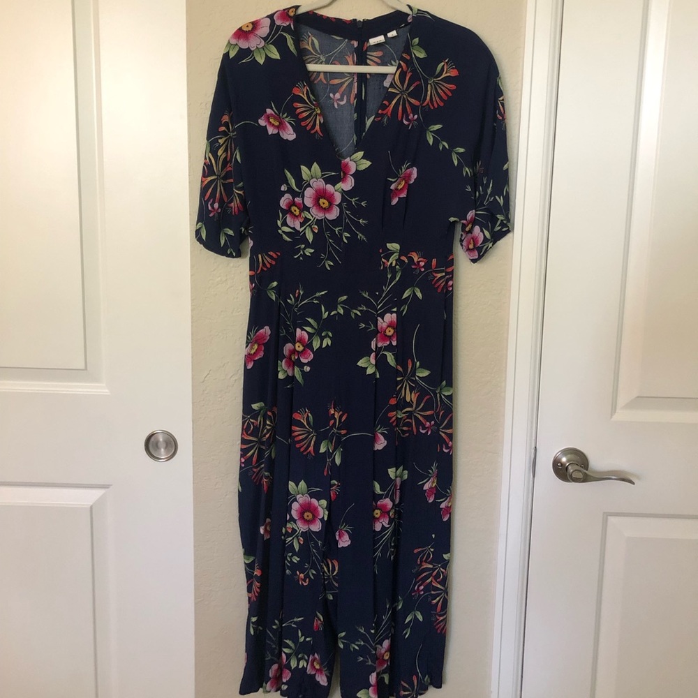Gap Short Sleeve Floral Jumpsuit